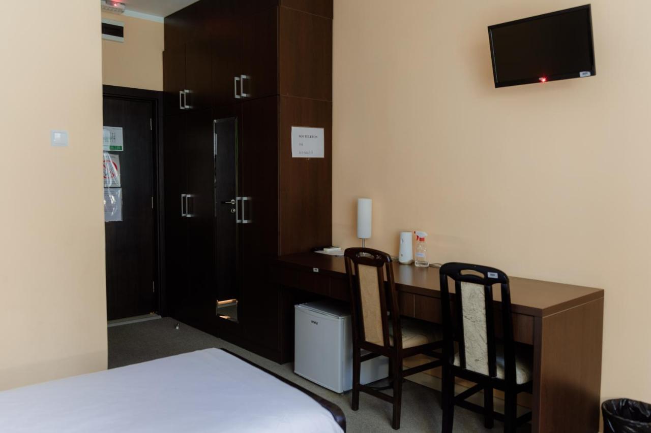 Hotel Drinska Lasta Ljubovija Exterior foto